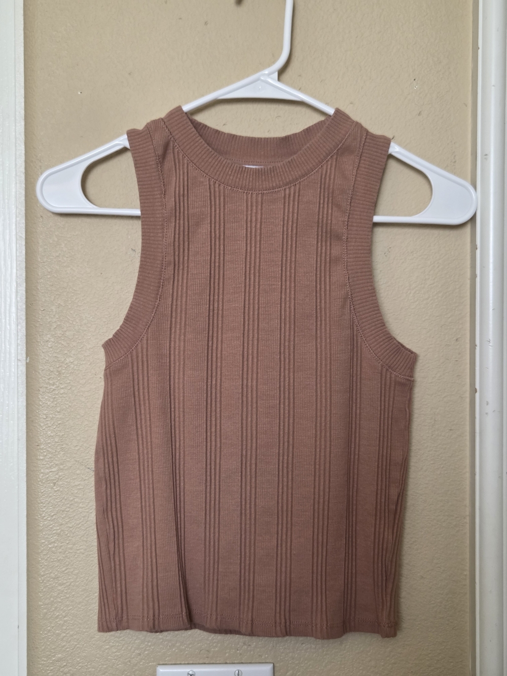 Zara Ribbed Mock Neck Sleeveless Tank